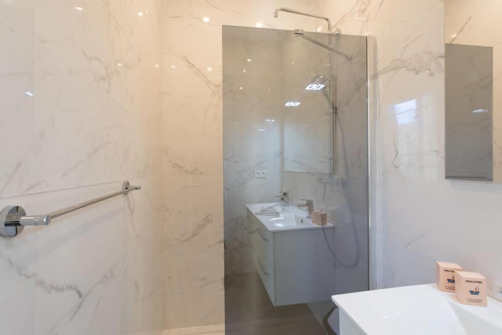 #22 Emma Suite 2Bdr Balcony Center Town 2Mins Tramway Nice Eksteriør bilde